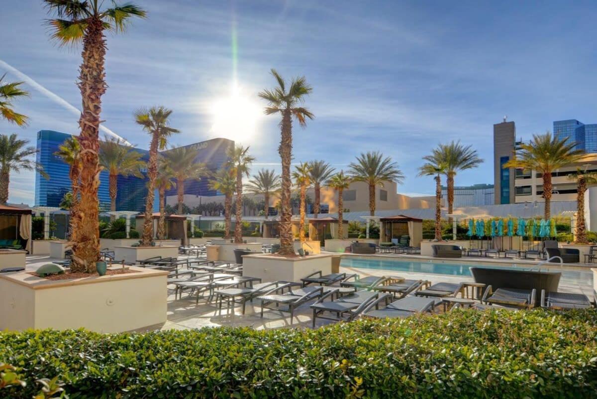 Mgm Signature-20-609 Strip View Jacuzzi Studio Las Vegas Luaran gambar